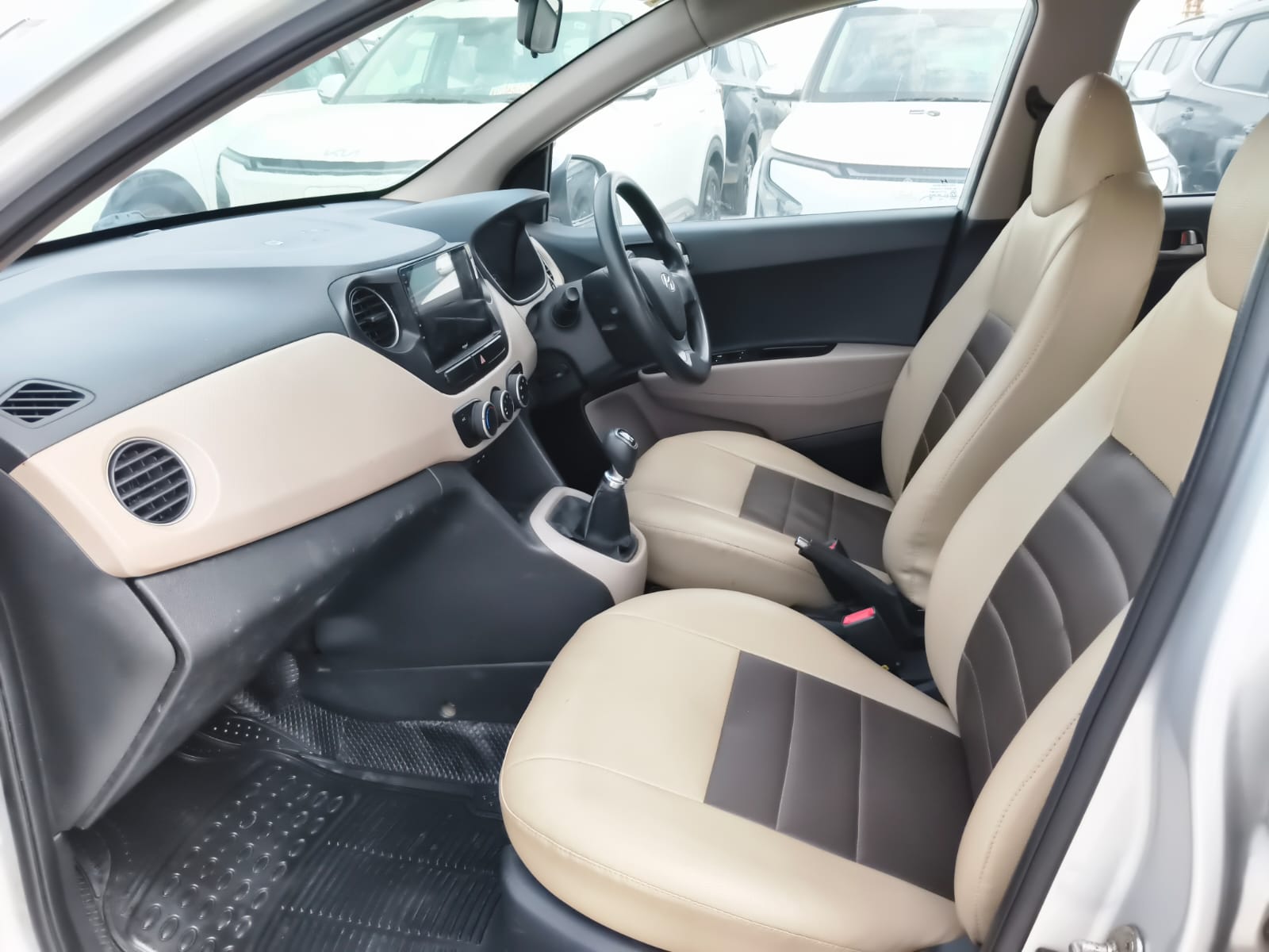 Hyundai Grand I10(2017-2020) Sportz O At 1.2 Kappa Vtvt